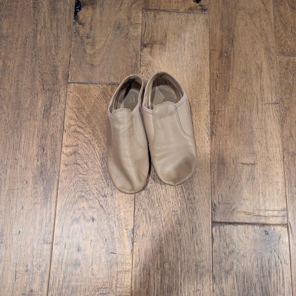 Capezio child jazz dance shoes - tan, 13.5 - Picture 3 of 5
